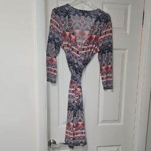Banana Republic Factory Long Sleeve Dress in Navy and Coral